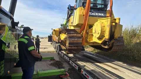 Heavy Equipment Hauling & Transport Wichita KS
