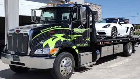 Specialty car towing in Haven, KS